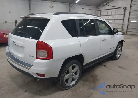 2013 Jeep Compass Limited z USA, uszkodzony, nr VIN 1C4NJDCB8DD218161